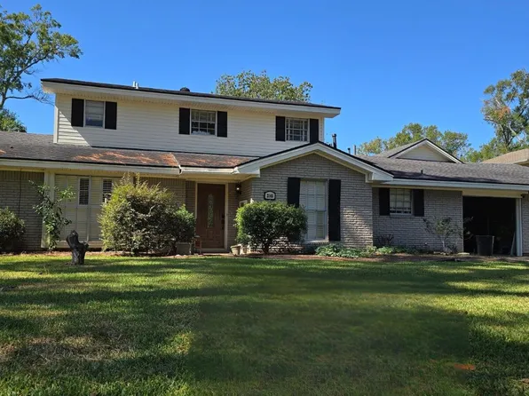 2145 Rikisha Ln, Beaumont, TX 77706