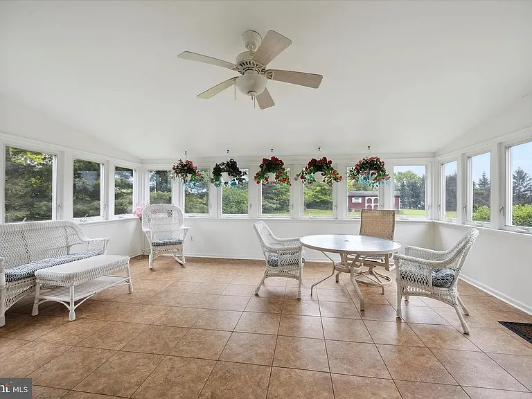 128 Morris Rd — Photo 10