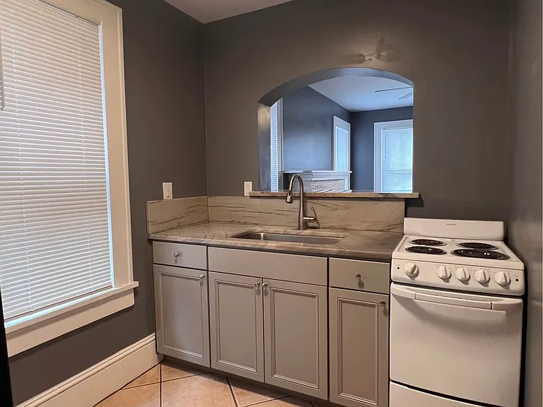 1623 N Liberty St #6 — Photo 7