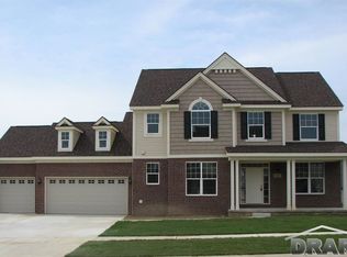 1315 Yosemite Valley, Milford, MI 48381