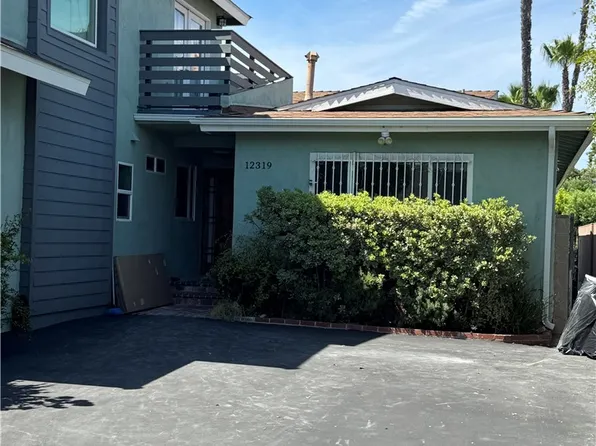 12319 Erwin St, North Hollywood, CA 91606