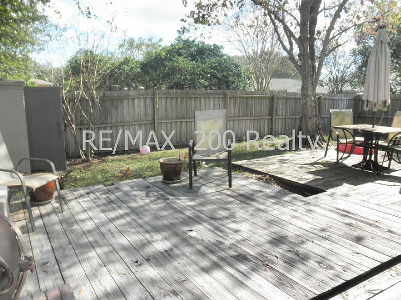 1st image of 321 Sonoma Valley Cir