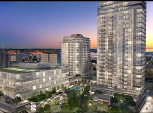 125 E 14th St #8, North Vancouver, BC V7L2N7