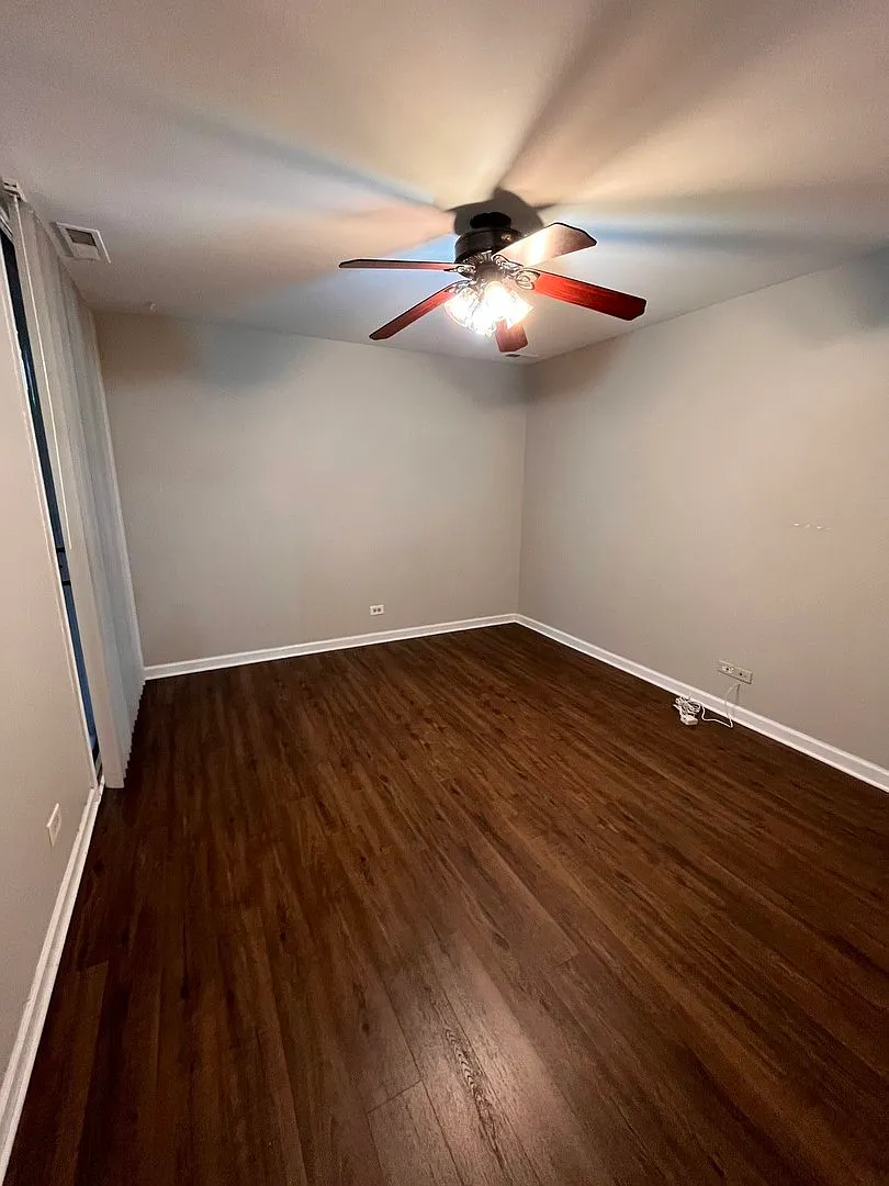 1 bed, 850 sqft, $1,650 — Photo 3
