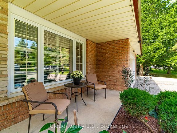 5th image of 19982 Kennedy Rd