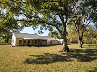 4100 N 3970th Rd, Copan, OK 74022