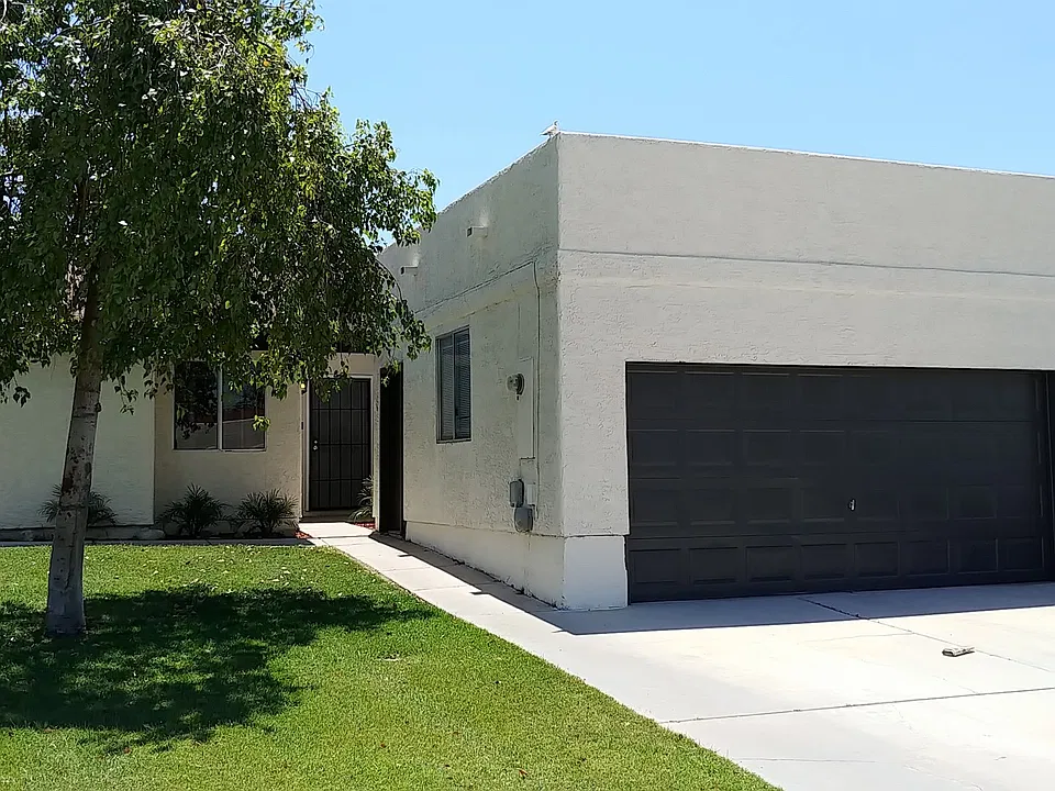 1555 W Santa Maria Way