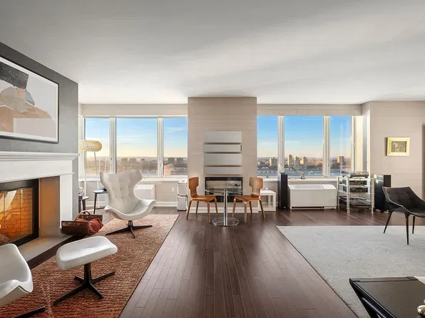 80 Riverside Blvd #Ph1b, New York, NY 10069