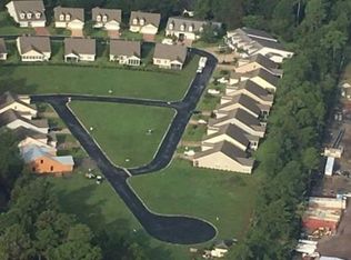 416 Lakespur Ln, Brunswick, GA 31525