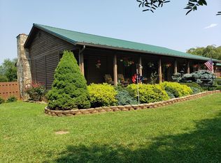 790 Ahart Ridge Rd, Ararat, VA 24053
