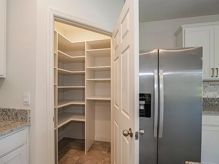 4103 Keeson Cir — Photo 7