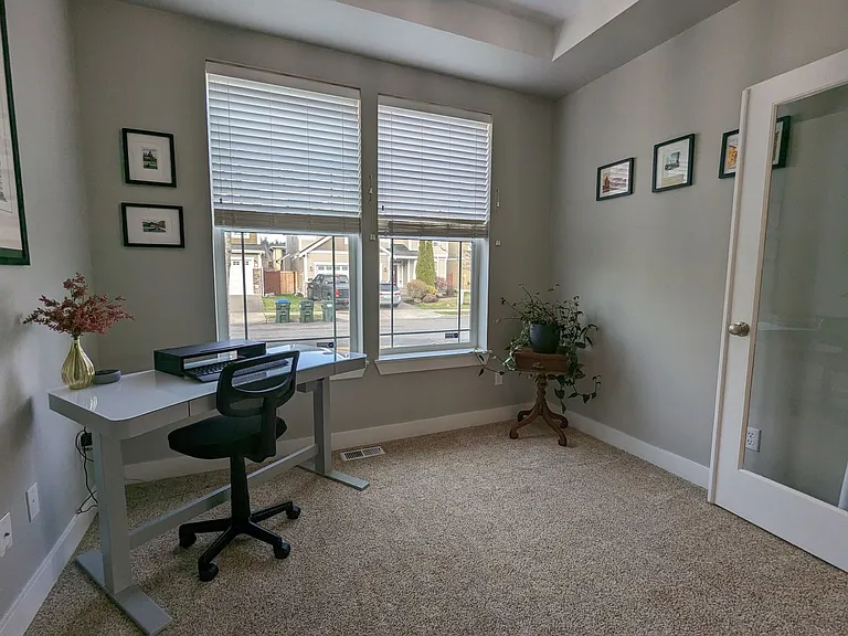 7758 McKinley Loop NE — Photo 6