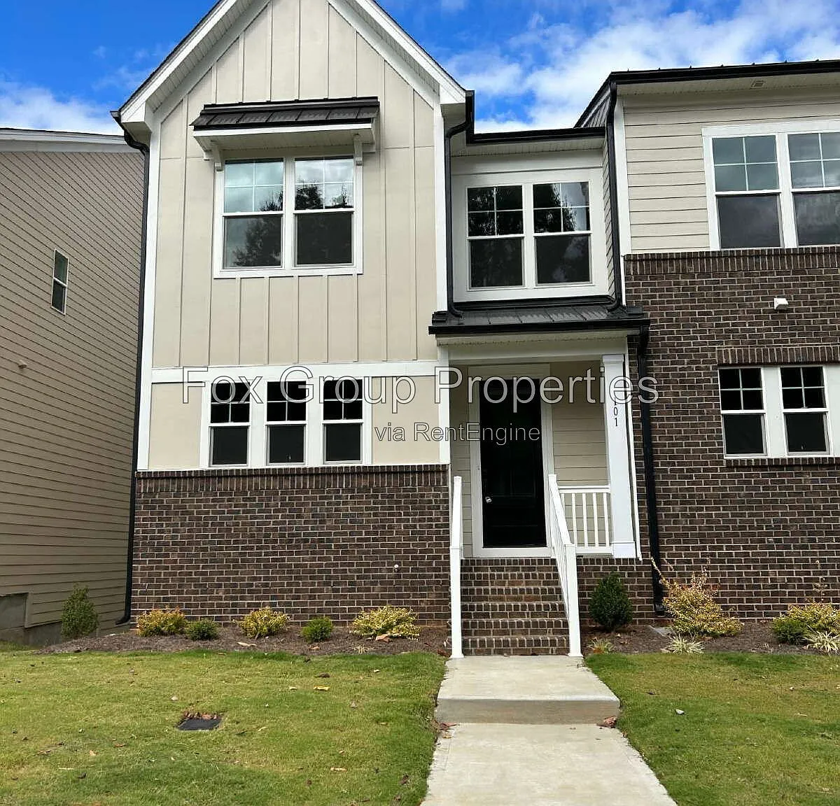 3 bed, 2.5 bath, 2278 sqft, $2,255 — Photo 1