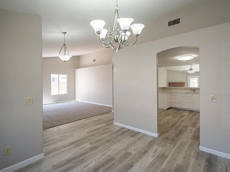 650 S Cheri Lynn Dr — Photo 11