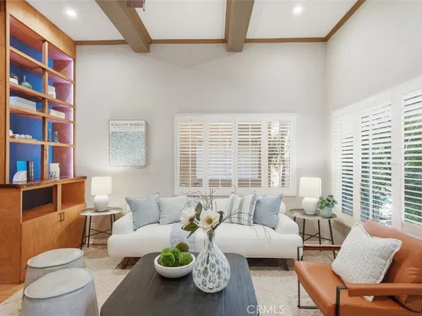 18730 Hatteras St Unit 47, Tarzana, CA 91356