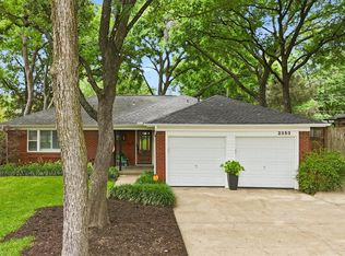 2353 Greenland Dr, Dallas, TX 75228