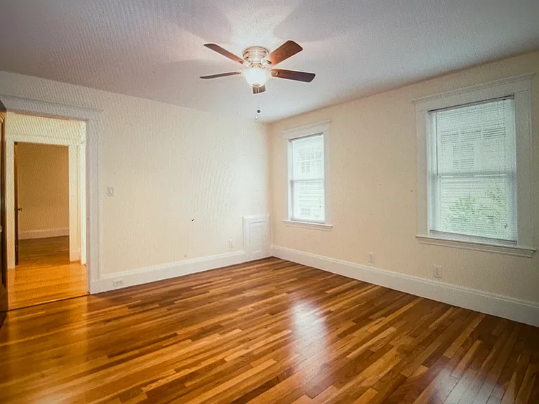107 Lexington St #107 — Photo 7