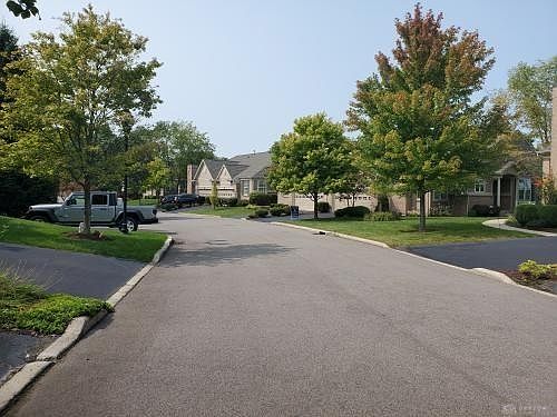 2nd image of 2541 Greenside Dr