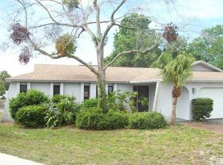1408 Burnt Oak St, Tarpon Springs, FL 34689
