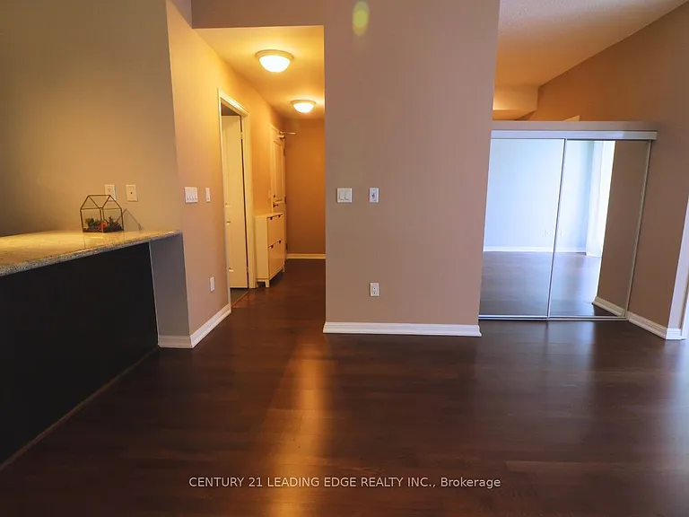 21 Grand Magazine St #804 — Photo 18