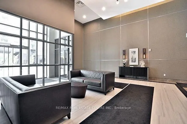 1 bed, $2,900 — Photo 4
