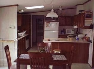 51032 Union St, Belleville, MI 48111