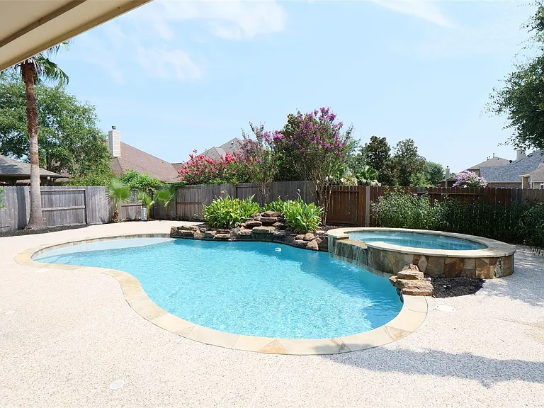 4211 Middleoak Grove Ln — Photo 24