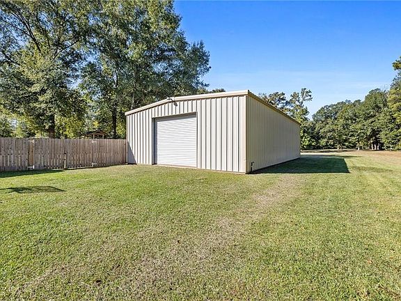 4th image of 42465 Happywoods Rd