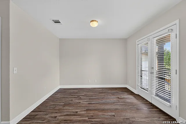 8726 Atwater Crk — Photo 31