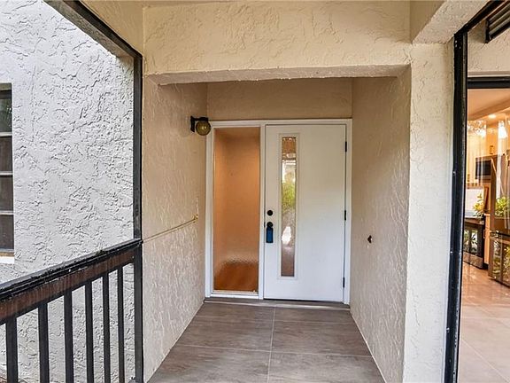 3rd image of 1826 Kings Lake BLVD #101