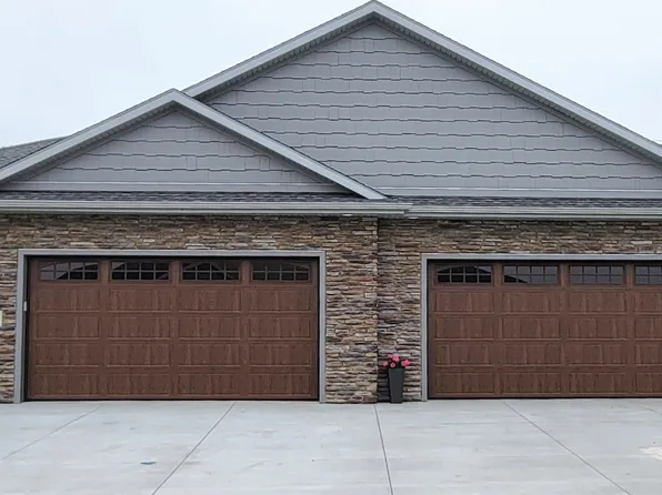 5061 Overlook Ln, Sioux City, IA 51106