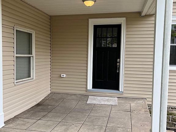 5th image of 437 Cypress St