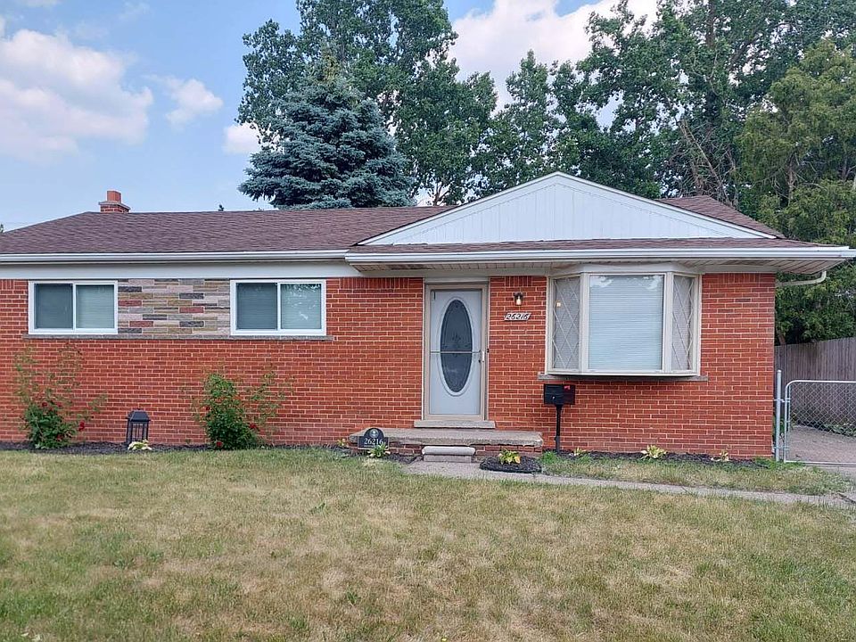 1st image of 26216 Wexford Dr