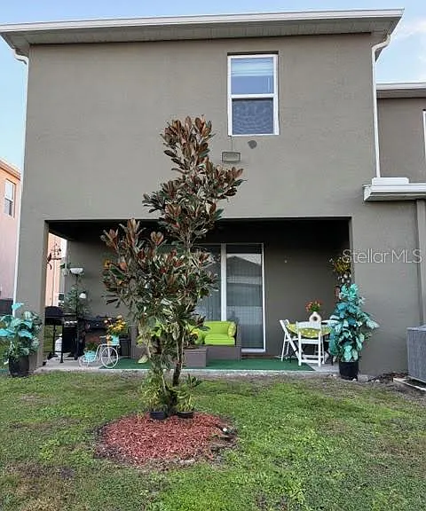 1256 Draintree St — Photo 4