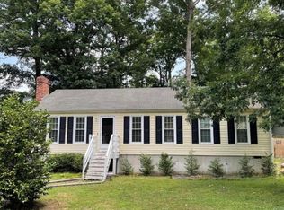 10019 Post Horn Dr, North Chesterfield, VA 23237
