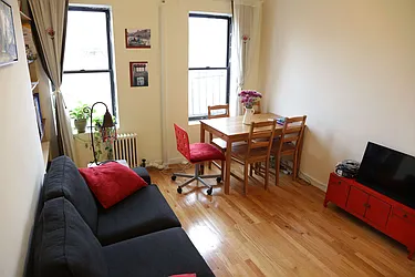 Rented by Easy Rental LLC