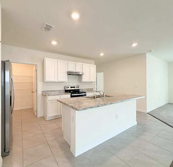 1374 Holodak Dr — Photo 13