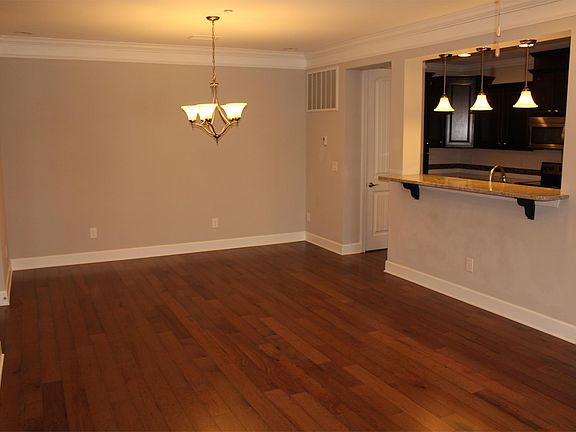 5th image of 118 Front St Suite 202