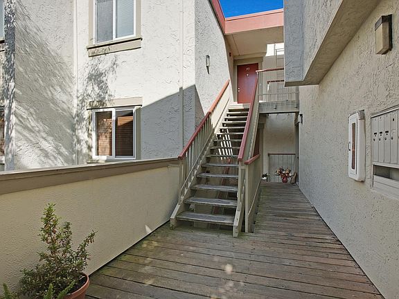 4th image of 5003 Palmetto Ave APT 98