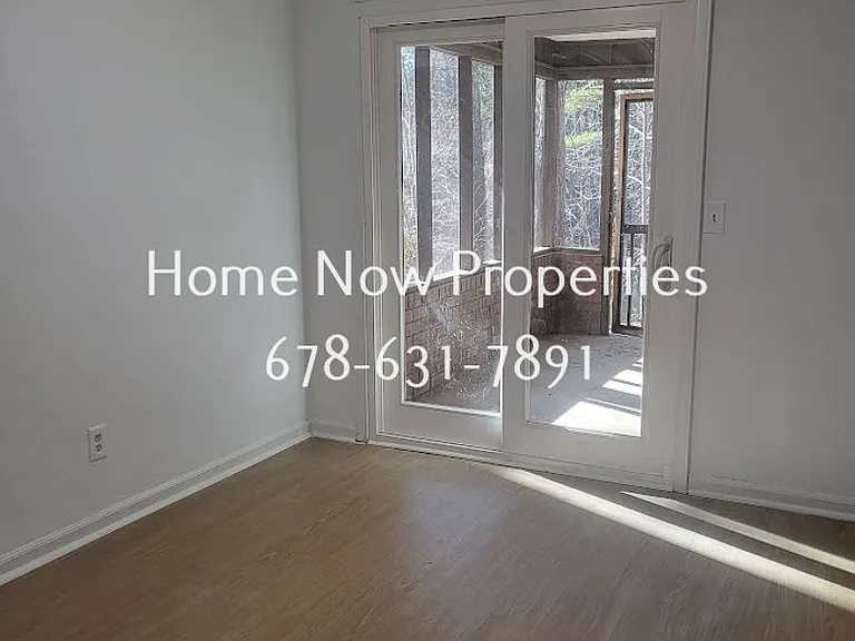 3530 Southgate Way — Photo 5