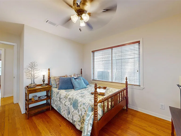 9910 Pine Lake Dr — Photo 34