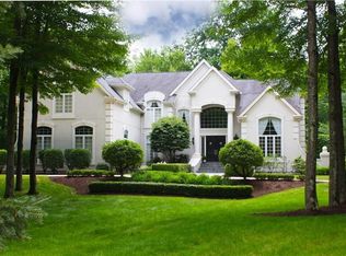 2250 Oak Haven Ct, Hermitage, PA 16148