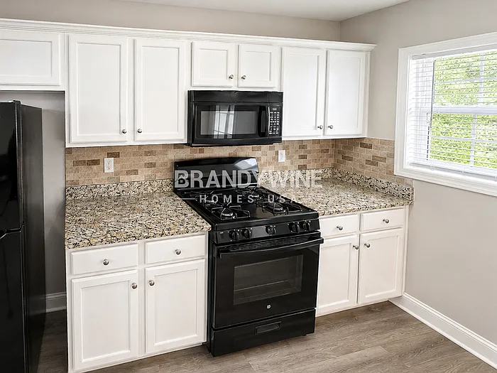 341 Morning Star Dr — Photo 8