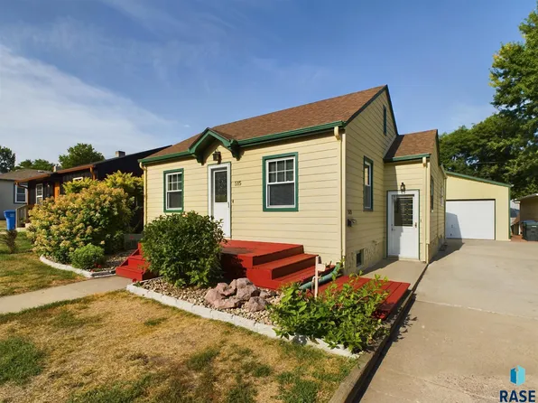 515 S Lyndale Ave, Sioux Falls, SD 57104