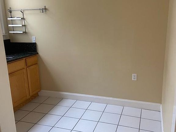 Eat In Kitchen