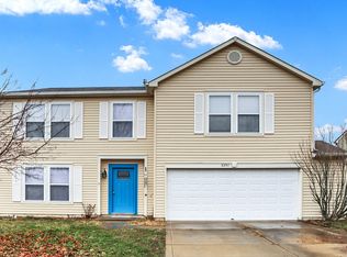 2297 Hampton Dr, Franklin, IN 46131