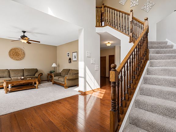 2nd image of 55 W Arden Ln