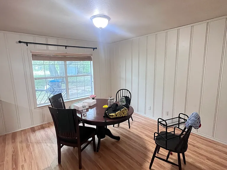 3014 Terrell Rd — Photo 2