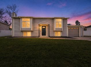 556 S Kimball Dr, Layton, UT 84041