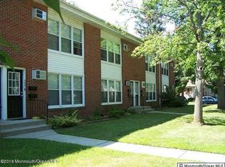 510 Garfield Ave, Belford, NJ 07718